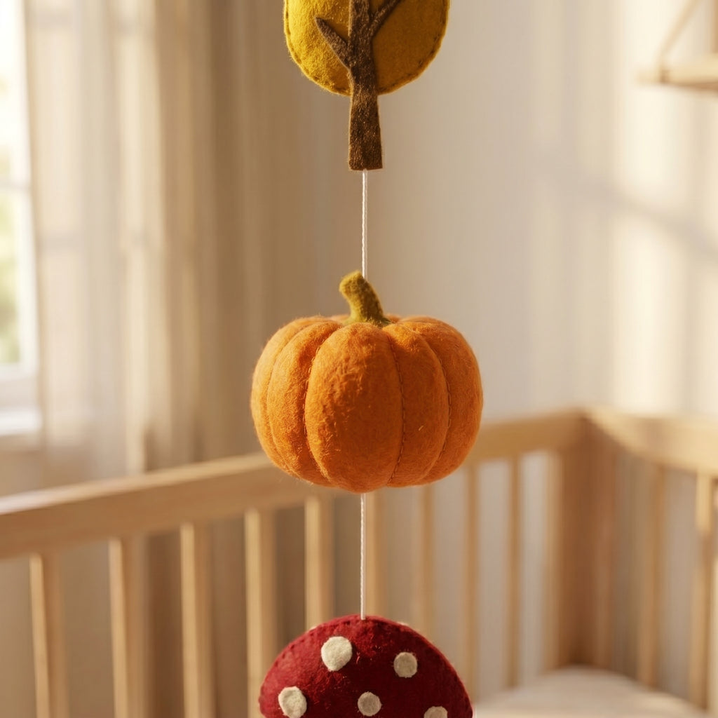 Felt Baby Mobile, Woodland Nursery Decor, Fox and Mushroom Crib Mobile, Autumn Baby Shower Gift
